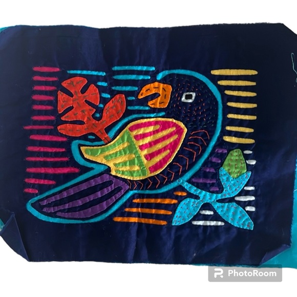 Vintage Parrot Mola Hand Made in Panama - Picture 1 of 4